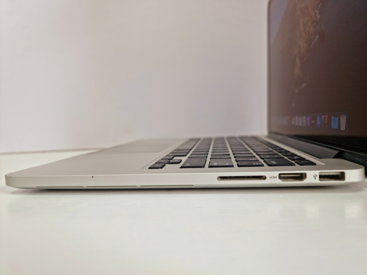 MacBook Pro 13" Retina, 2012, Core i5 2,5Ггц, 8Гб, SSD 256Гб, Intel HD4000, MD213, 433 цикла / Без коробки, Серебристый - БУ